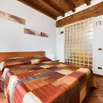 Casa Laura Salò