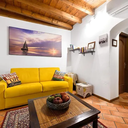 Casa Laura דירה סאלו