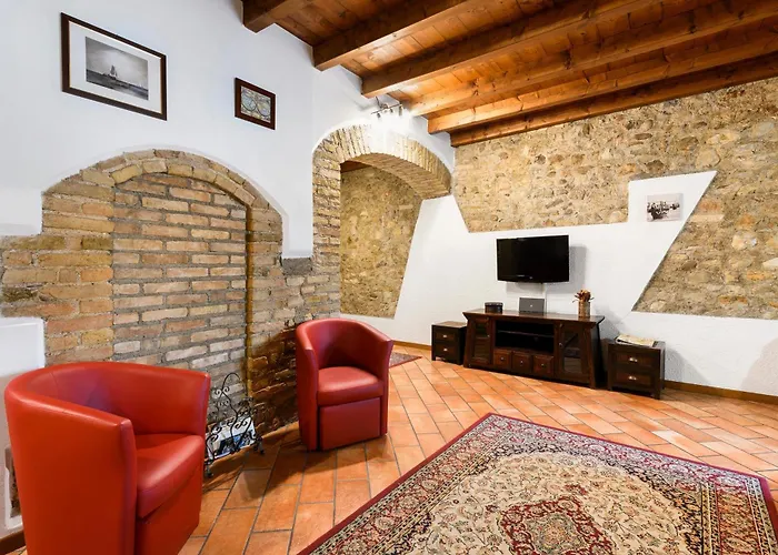 Casa Laura Сало